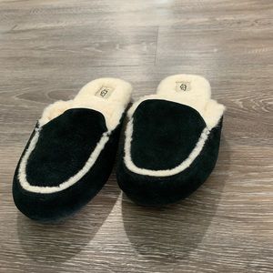 UGG Slippers size 8